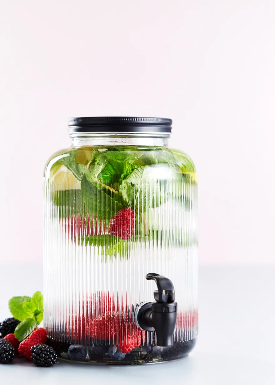 Dispenser med tappekran 4 liter - DAY
