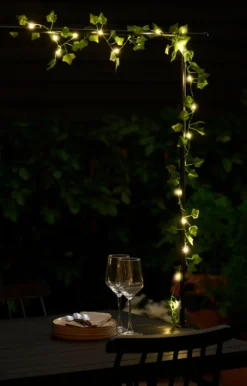 Eføygirlander med 20 LED-pærer – Garden®
