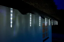 Lysslynge med 10 LED-istapper 9,5 meter