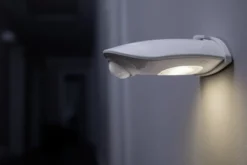 Osram DoorLED sensorlampe sølv batteri