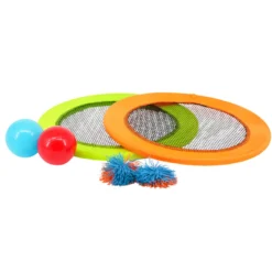 Strandspill med fire baller